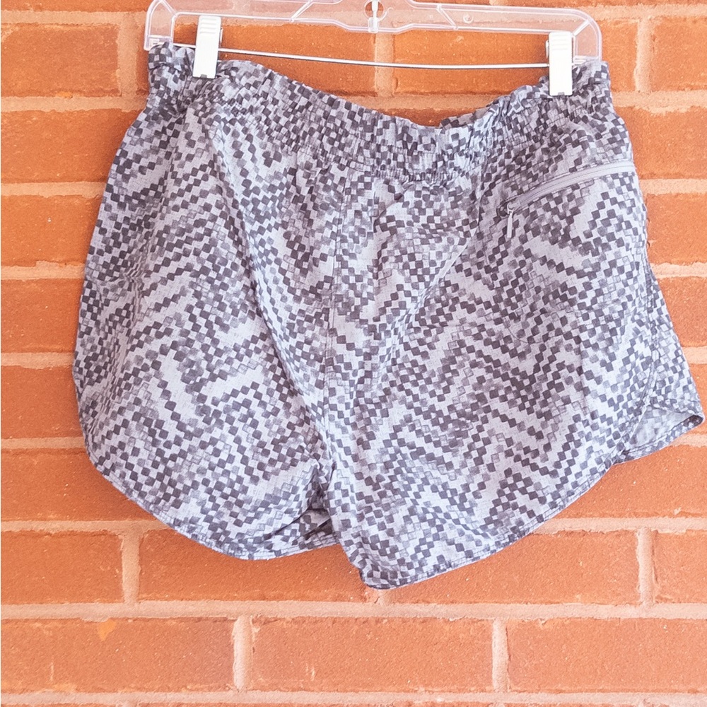 The North Face Geo Print Running Shorts with Elastic Waistband
J - Picture 2 of 5